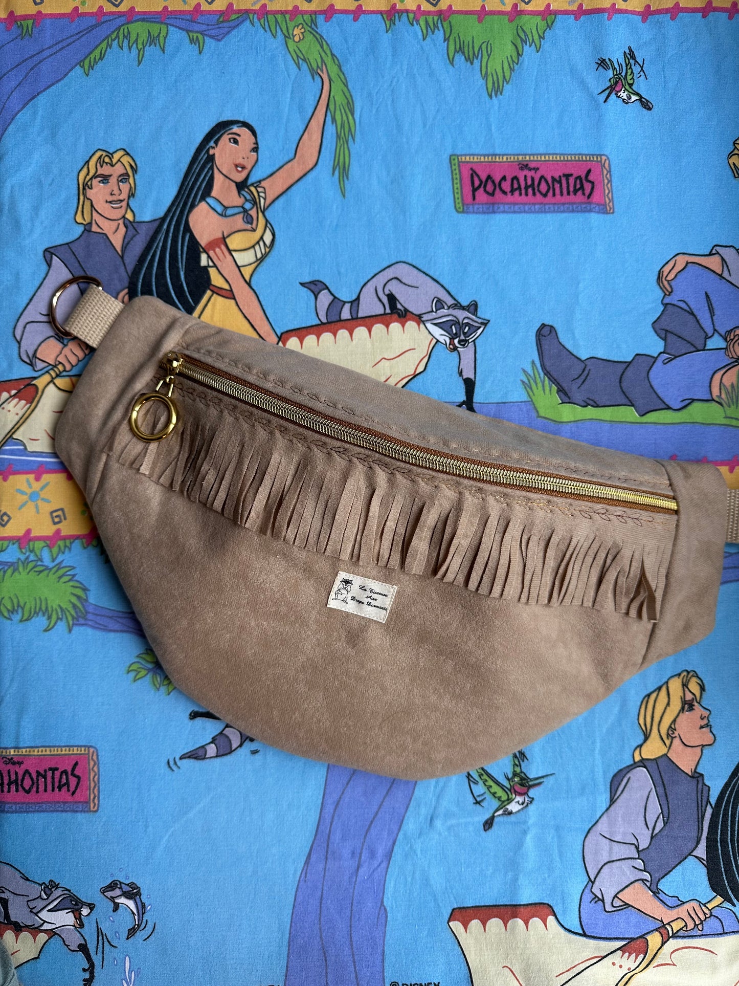 Incognita Pocahontas à franges