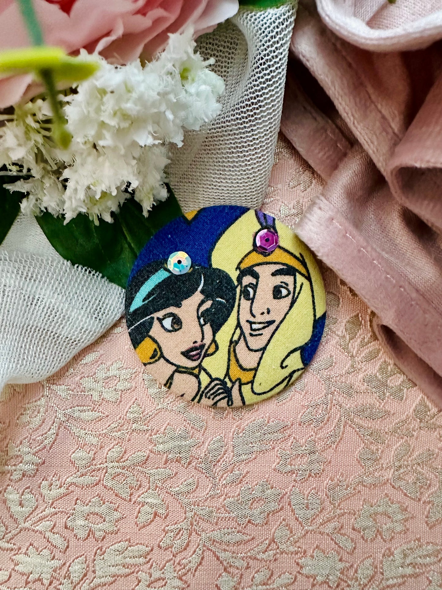 Les Épinglettes d’Antan - Jasmine et Aladdin (Rare et Scintillant)