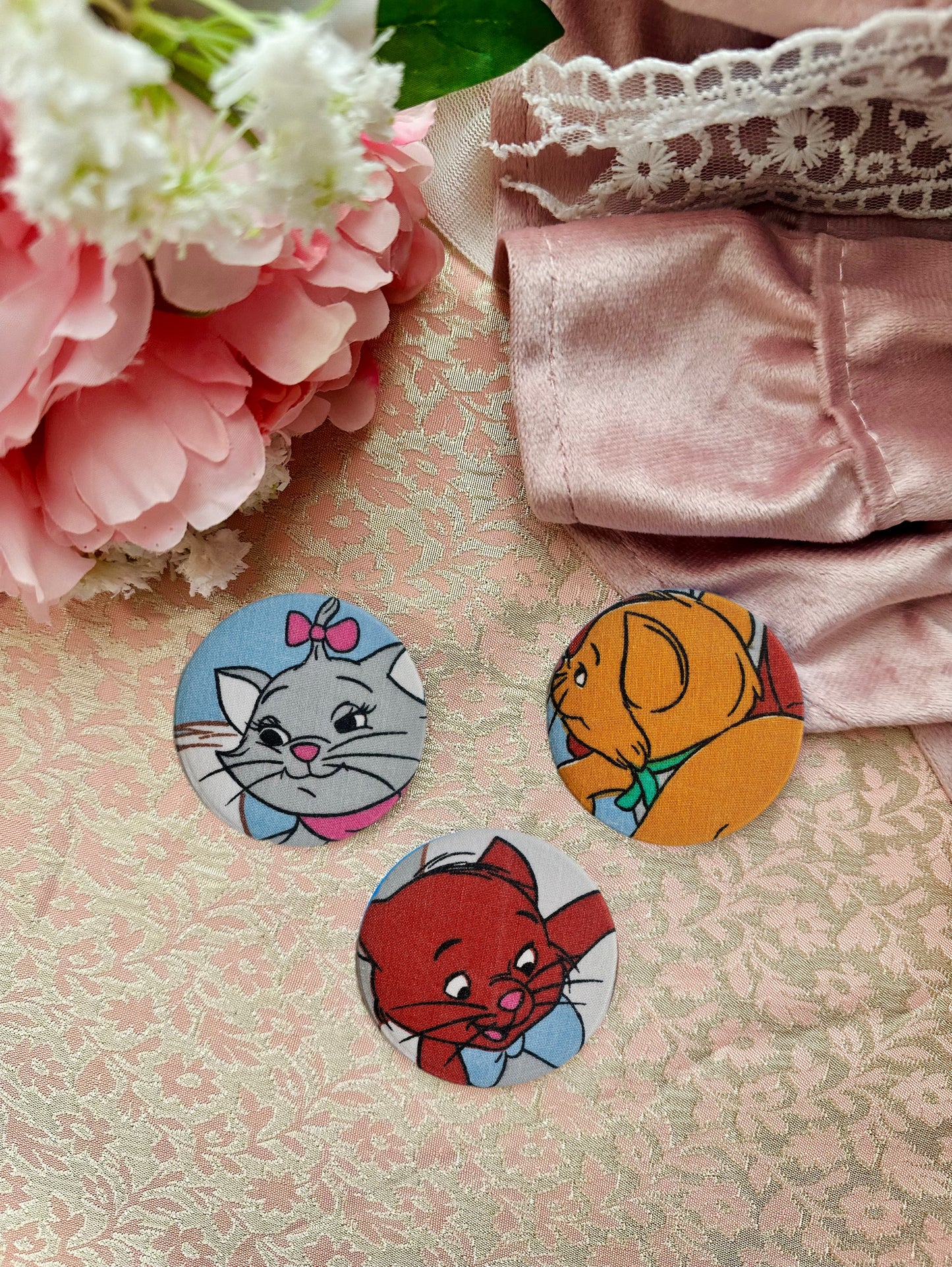 Les Épinglettes d’Antan - Les Griffes de Paris - Lot des Aristochats (Rare & Collector)