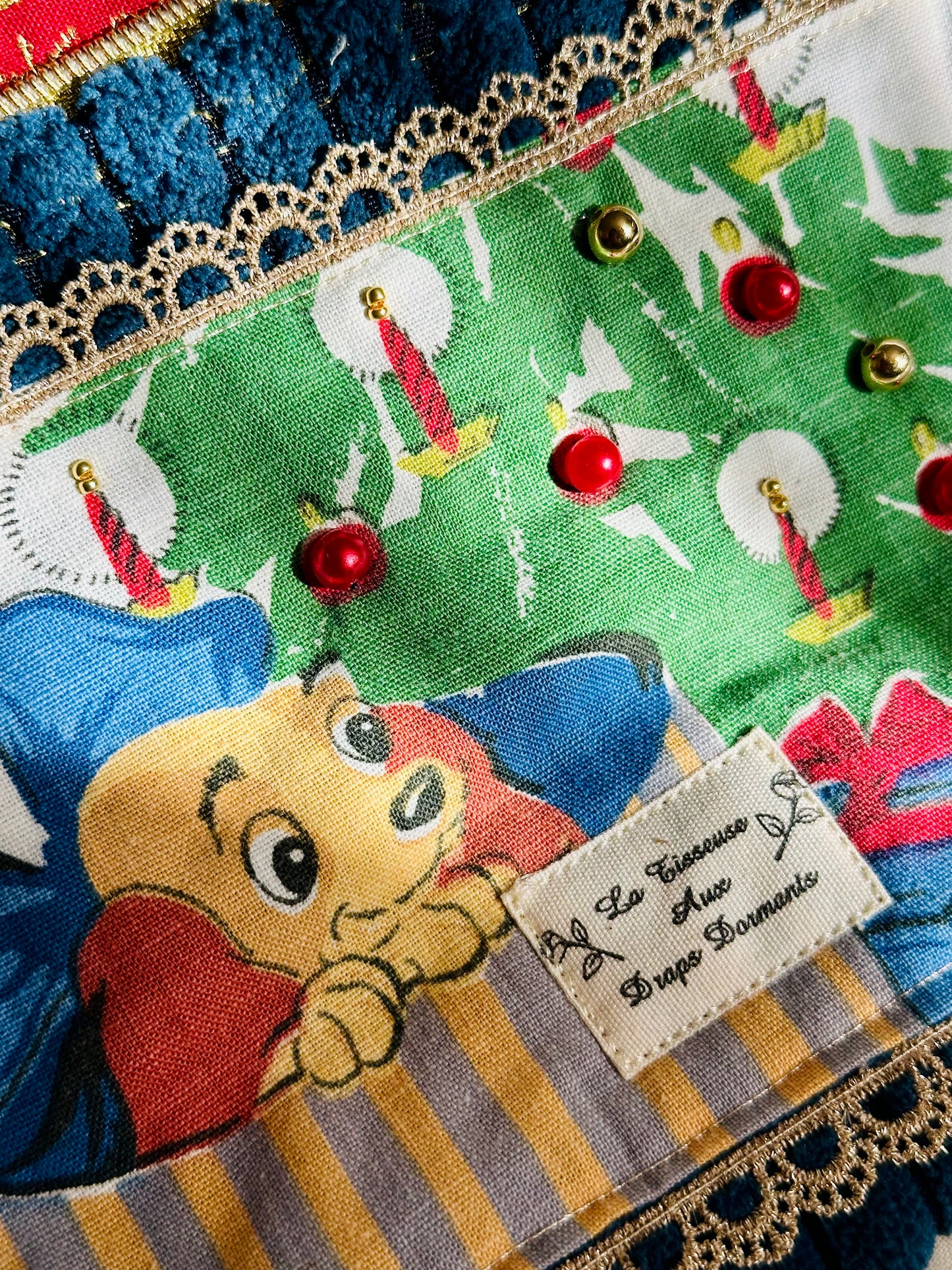 La Belle et le Clochard Collection Noël (trousse Poppins)(Rare et Scintillant)